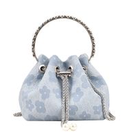 Femmes Petit Faux Cuir Couleur Unie Floral Mignon Seau Chaîne De Caractères Sac Bandoulière main image 2