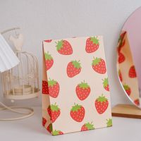 5 Types Of Cute Cartoon Small Animal Ins Style Paper Gift Bag Flat Ornament Candy Gift Gift Return Bag sku image 9