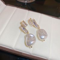 1 Pair Simple Style Pearl Copper Inlay Zircon Drop Earrings main image 5