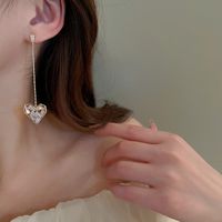 Simple Style Heart Shape Copper Zircon Drop Earrings main image 4
