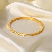 Simple Style Round Stainless Steel Inlay Zircon Gold Plated Bangle main image 5