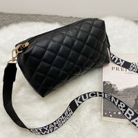 Women's Medium Pu Leather Solid Color Streetwear Square Zipper Crossbody Bag sku image 3