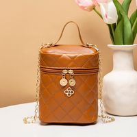 Fashion Solid Color Quilted Bucket Zipper Bucket Bag sku image 5