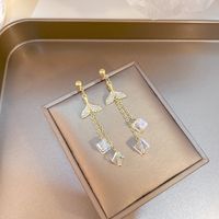 Fashion Fish Tail Alloy Inlay Artificial Diamond Drop Earrings 1 Pair main image 2
