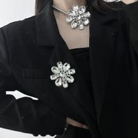 Fashion Geometric Flower Alloy Inlay Rhinestone Brooches Necklace main image 1