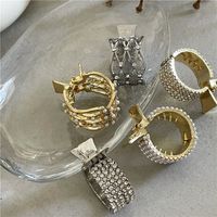 Fashion Solid Color Alloy Inlay Rhinestone Pearl Hair Claws main image 7