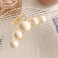 Sweet Geometric Imitation Pearl Resin Hair Claws sku image 3