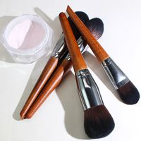 Simple Style Brown Artificial Fiber Wooden Handle Makeup Brushes 1 Set main image 5