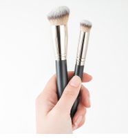 Simple Style Black Artificial Fiber Wooden Handle Makeup Brushes 1 Piece main image 1