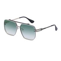 Unisex Fashion Gradient Color Pc Square Metal Sunglasses sku image 3