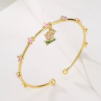 Fashion Star Flower Imitation Pearl Copper Bangle Beaded Gold Plated Zircon Copper Bracelets main image 1