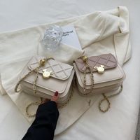 Women's Medium Pu Leather Solid Color Fashion Square Flip Cover Crossbody Bag main image 6
