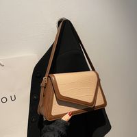 Fashion Solid Color Square Flip Cover Underarm Bag sku image 3