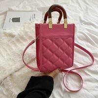 Women's Medium Pu Leather Solid Color Fashion Square Zipper Crossbody Bag sku image 1