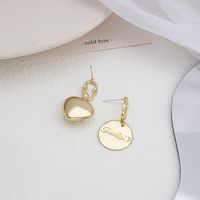 Simple Style Round Heart Shape Alloy Asymmetrical Gold Plated Earrings main image 3