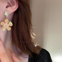 Retro Water Droplets Flower Copper Earrings Plating Acrylic Rhinestone Zircon Copper Earrings main image 4