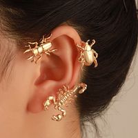 Exaggerated Insect Alloy Plating Rhinestone Ear Hook main image 3