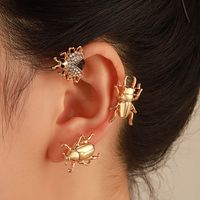 Exaggerated Insect Alloy Plating Rhinestone Ear Hook main image 2