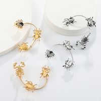 Exaggerated Insect Alloy Plating Rhinestone Ear Hook main image 1