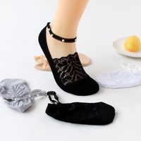 Sweet Solid Color Cotton Pearl Socks main image 6