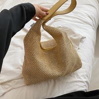 Medium Straw Weave Soft Surface Shopping Bag-typed Magnetic Buckle Straw Bag main image 3