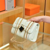 Fashion Solid Color Square Lock Chain Bag sku image 1