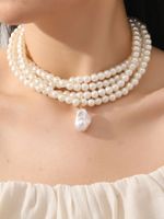 Fashion Irregular Artificial Pearl Beaded Layered Necklaces main image 7