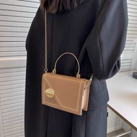 Women's Small Pu Leather Solid Color Streetwear Chain Square Magnetic Buckle Square Bag main image 2