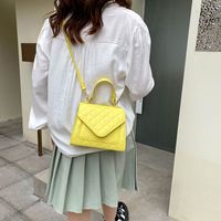 Women's Medium Pu Leather Solid Color Streetwear Square Magnetic Buckle Square Bag main image 3