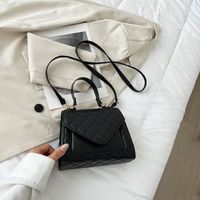 Women's Medium Pu Leather Solid Color Streetwear Square Magnetic Buckle Square Bag sku image 3