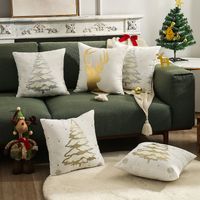 Fashion Christmas Tree Elk Short Plush Pillow Cases main image 1