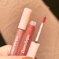 Fashion Cream Color Showing Complexion Lip Mud Lip And Cheek Dual-use main image 3