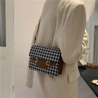 Women's Medium Pu Leather Color Block Leopard Vintage Style Square Magnetic Buckle Crossbody Bag main image 4