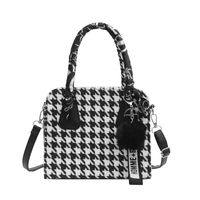 Women's Medium All Seasons Synthetics Color Block Fashion Square Zipper Handbag sku image 2