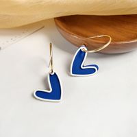 Cute Heart Shape Stoving Varnish Iron Earrings main image 4