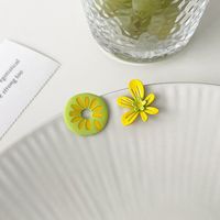 Simple Style Chrysanthemum Alloy Enamel Ear Studs 1 Pair main image 2