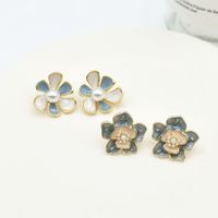 Simple Style Heart Shape Flower Resin Inlay Artificial Pearls Rhinestones Drop Earrings 1 Pair main image 4
