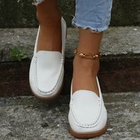 Women's Casual Solid Color Round Toe Loafers main image 4