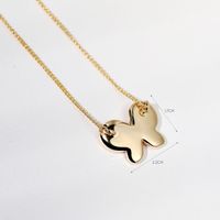 Simple Style Butterfly Alloy Gold Plated Shell Pendant Necklace 1 Piece main image 2
