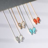 Simple Style Butterfly Alloy Gold Plated Shell Pendant Necklace 1 Piece main image 5