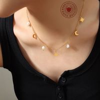 Simple Style Star Moon Titanium Steel Gold Plated Pearl Necklace main image 3