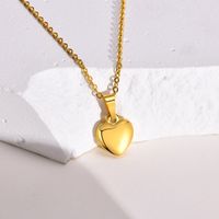 Simple Style Heart Shape Titanium Steel Pendant Necklace Plating Stainless Steel Necklaces sku image 2