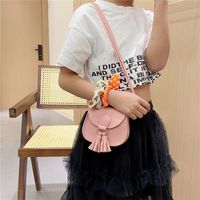 Women's Small Pu Leather Solid Color Fashion Tassel Square Magnetic Buckle Crossbody Bag main image 2