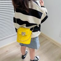 Kid's Medium Pu Leather Solid Color Cute Square Magnetic Buckle Crossbody Bag main image 2