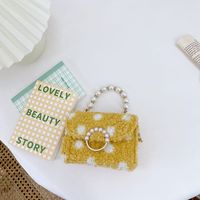 Girl's Small Plush Solid Color Cute Pearl Flip Cover Crossbody Bag sku image 1