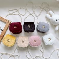 Filles Petit Peluche Couleur Unie Mode Couvercle Rabattable Sac Bandoulière main image 1