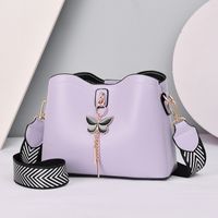 Women's Medium Pu Leather Solid Color Cute Tassel Square Zipper Crossbody Bag sku image 3