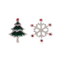 Moda Árbol De Navidad Campana Copo De Nieve Aleación Diamantes De Imitación Pendientes sku image 39