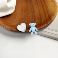 Cute Bear Heart Shape Alloy Spray Paint Enamel Ear Studs sku image 1
