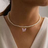 Simple Style Bow Knot Imitation Pearl Inlay Shell Necklace main image 3